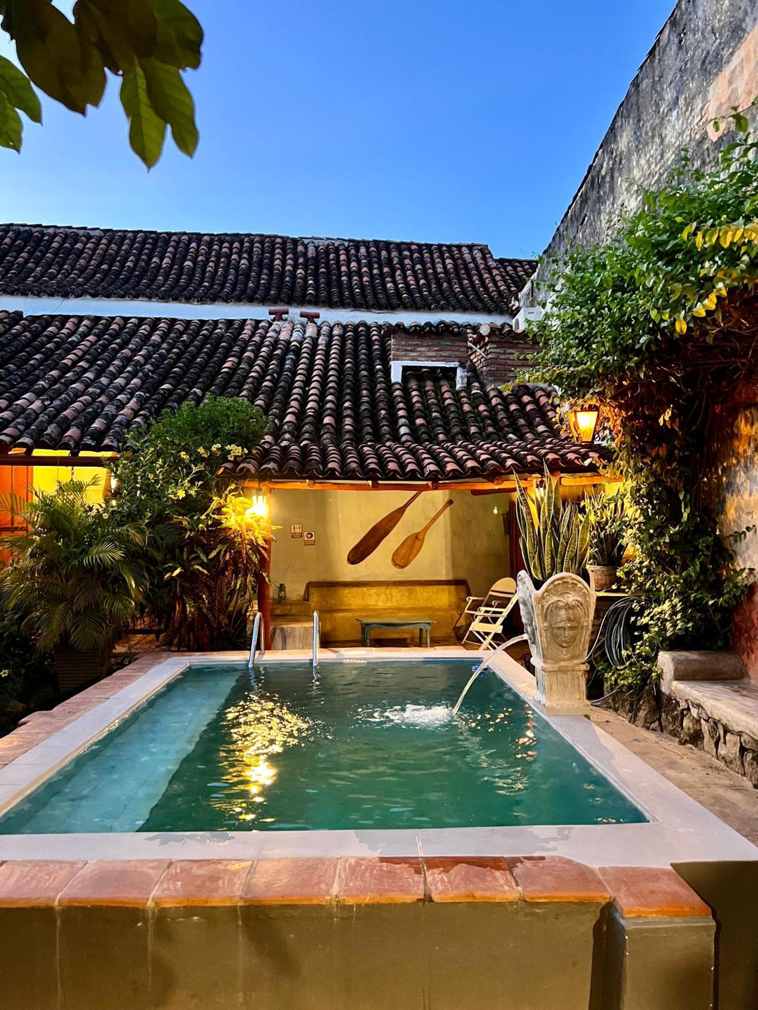 Casa Sinning-Ano1637 มอมโปส ภายนอก รูปภาพ
