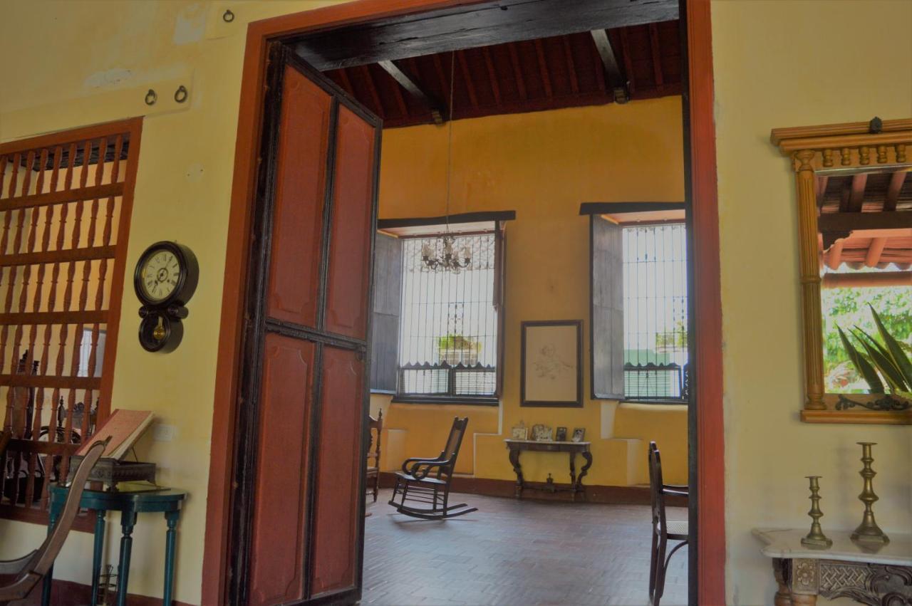 Casa Sinning-Ano1637 มอมโปส ภายนอก รูปภาพ